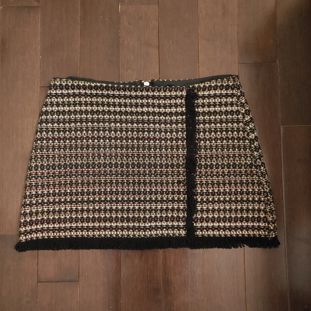 ZARA Low Waist Tweed Mini Skirt Size M